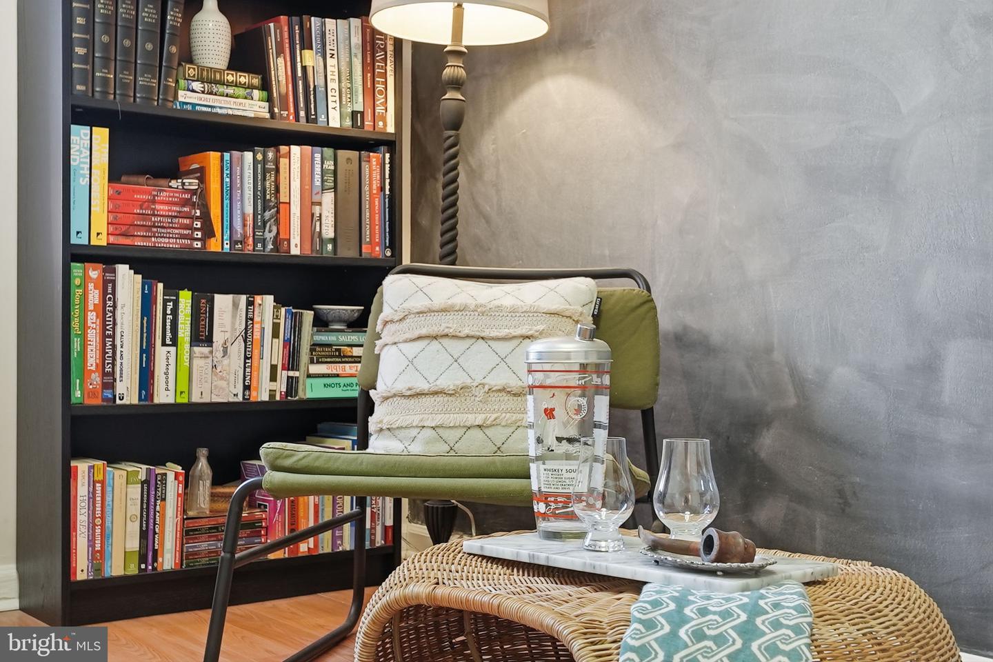 8231-K KINGS CHARTER LN #108, SPRINGFIELD, Virginia 22152, 3 Bedrooms Bedrooms, ,2 BathroomsBathrooms,Residential,For sale,8231-K KINGS CHARTER LN #108,VAFX2287614 MLS # VAFX2287614