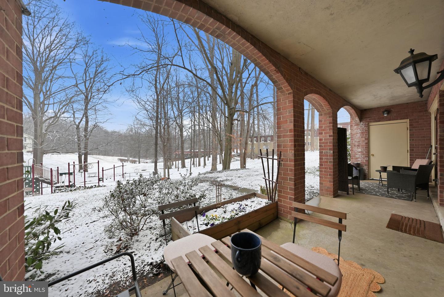 8231-K KINGS CHARTER LN #108, SPRINGFIELD, Virginia 22152, 3 Bedrooms Bedrooms, ,2 BathroomsBathrooms,Residential,For sale,8231-K KINGS CHARTER LN #108,VAFX2287614 MLS # VAFX2287614