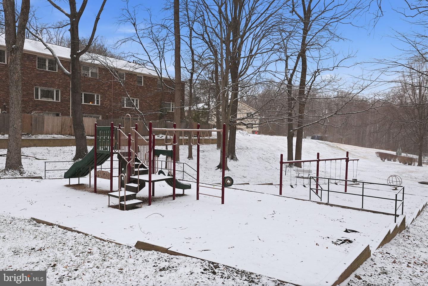 8231-K KINGS CHARTER LN #108, SPRINGFIELD, Virginia 22152, 3 Bedrooms Bedrooms, ,2 BathroomsBathrooms,Residential,For sale,8231-K KINGS CHARTER LN #108,VAFX2287614 MLS # VAFX2287614