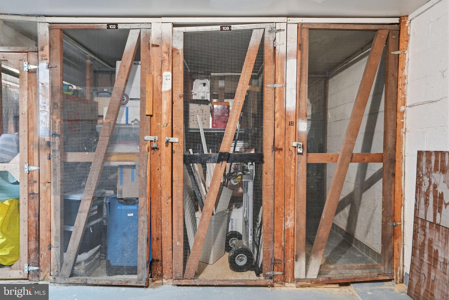 8231-K KINGS CHARTER LN #108, SPRINGFIELD, Virginia 22152, 3 Bedrooms Bedrooms, ,2 BathroomsBathrooms,Residential,For sale,8231-K KINGS CHARTER LN #108,VAFX2287614 MLS # VAFX2287614