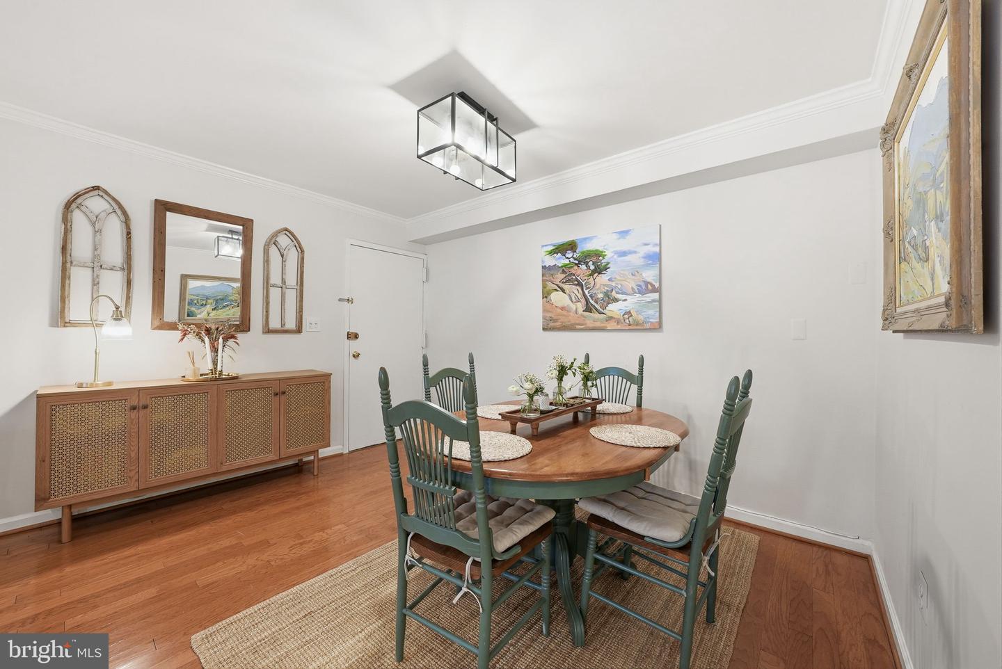 8231-K KINGS CHARTER LN #108, SPRINGFIELD, Virginia 22152, 3 Bedrooms Bedrooms, ,2 BathroomsBathrooms,Residential,For sale,8231-K KINGS CHARTER LN #108,VAFX2287614 MLS # VAFX2287614