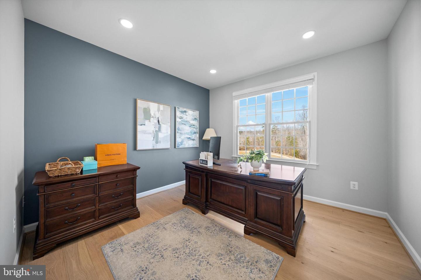 12090 GREATBRIDGE RD, WOODBRIDGE, Virginia 22192, 6 Bedrooms Bedrooms, ,4 BathroomsBathrooms,Residential,For sale,12090 GREATBRIDGE RD,VAPW2111372 MLS # VAPW2111372