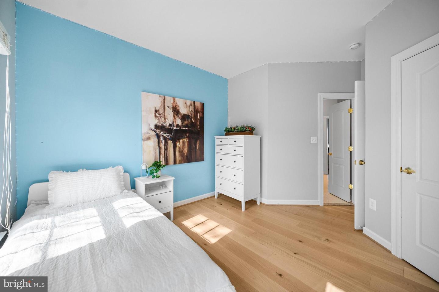 12090 GREATBRIDGE RD, WOODBRIDGE, Virginia 22192, 6 Bedrooms Bedrooms, ,4 BathroomsBathrooms,Residential,For sale,12090 GREATBRIDGE RD,VAPW2111372 MLS # VAPW2111372