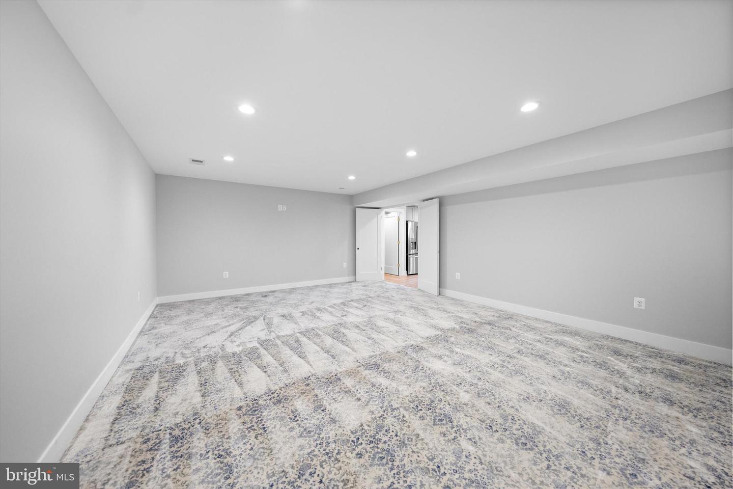 12090 GREATBRIDGE RD, WOODBRIDGE, Virginia 22192, 6 Bedrooms Bedrooms, ,4 BathroomsBathrooms,Residential,For sale,12090 GREATBRIDGE RD,VAPW2111372 MLS # VAPW2111372