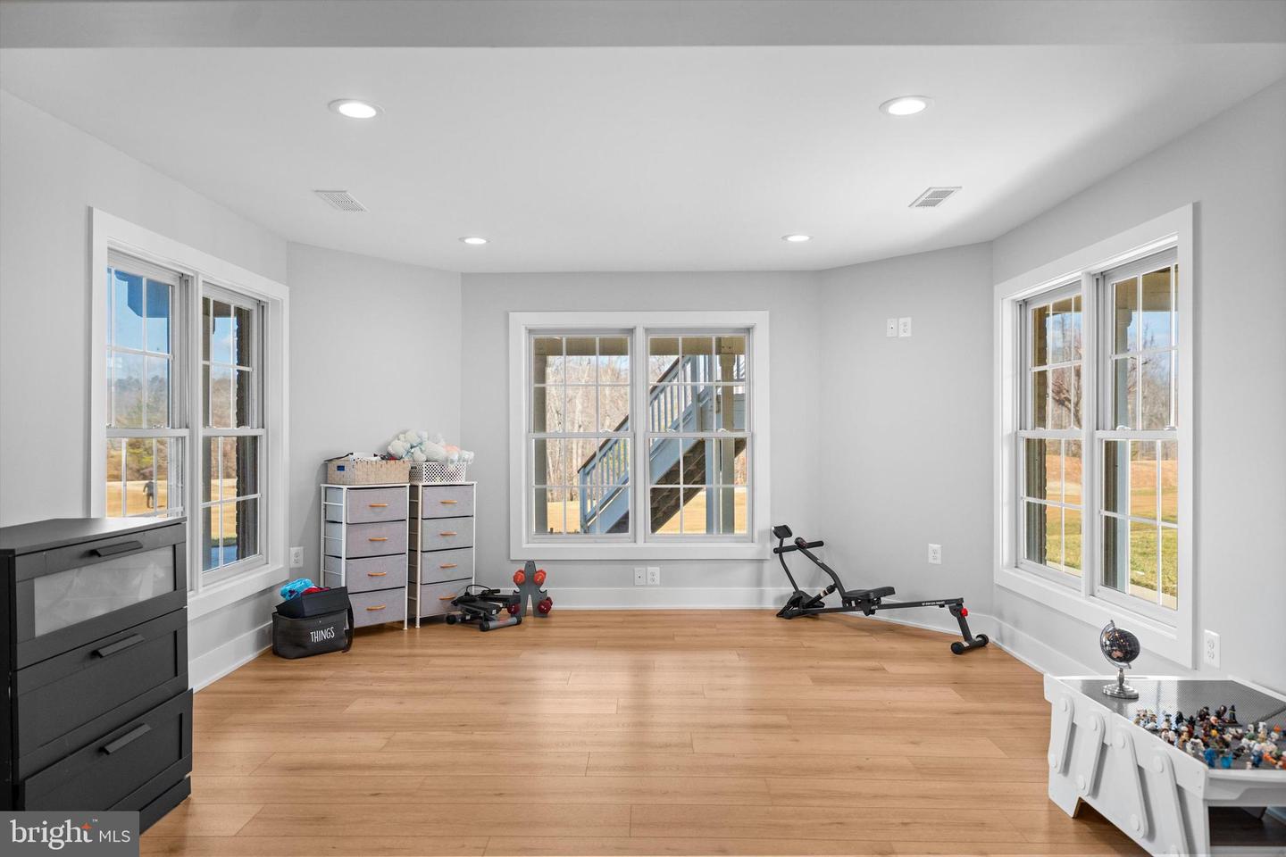 12090 GREATBRIDGE RD, WOODBRIDGE, Virginia 22192, 6 Bedrooms Bedrooms, ,4 BathroomsBathrooms,Residential,For sale,12090 GREATBRIDGE RD,VAPW2111372 MLS # VAPW2111372