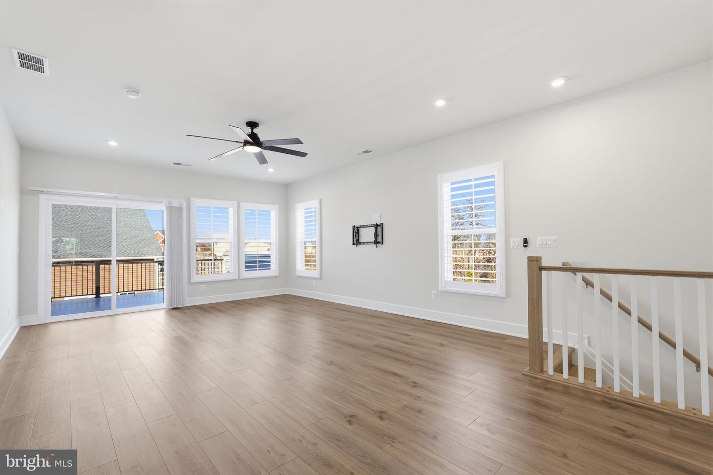 14679 GRAND CRU LOOP, GAINESVILLE, Virginia 20155, 4 Bedrooms Bedrooms, ,3 BathroomsBathrooms,Residential,For sale,14679 GRAND CRU LOOP,VAPW2111400 MLS # VAPW2111400