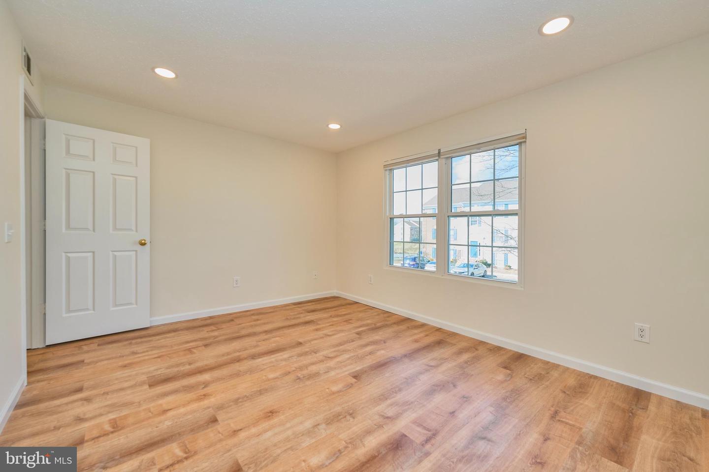 129 FORT EVANS RD SE #C, LEESBURG, Virginia 20175, 2 Bedrooms Bedrooms, ,2 BathroomsBathrooms,Residential,For sale,129 FORT EVANS RD SE #C,VALO2114838 MLS # VALO2114838