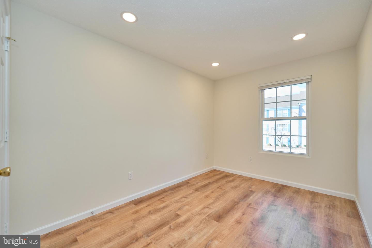 129 FORT EVANS RD SE #C, LEESBURG, Virginia 20175, 2 Bedrooms Bedrooms, ,2 BathroomsBathrooms,Residential,For sale,129 FORT EVANS RD SE #C,VALO2114838 MLS # VALO2114838