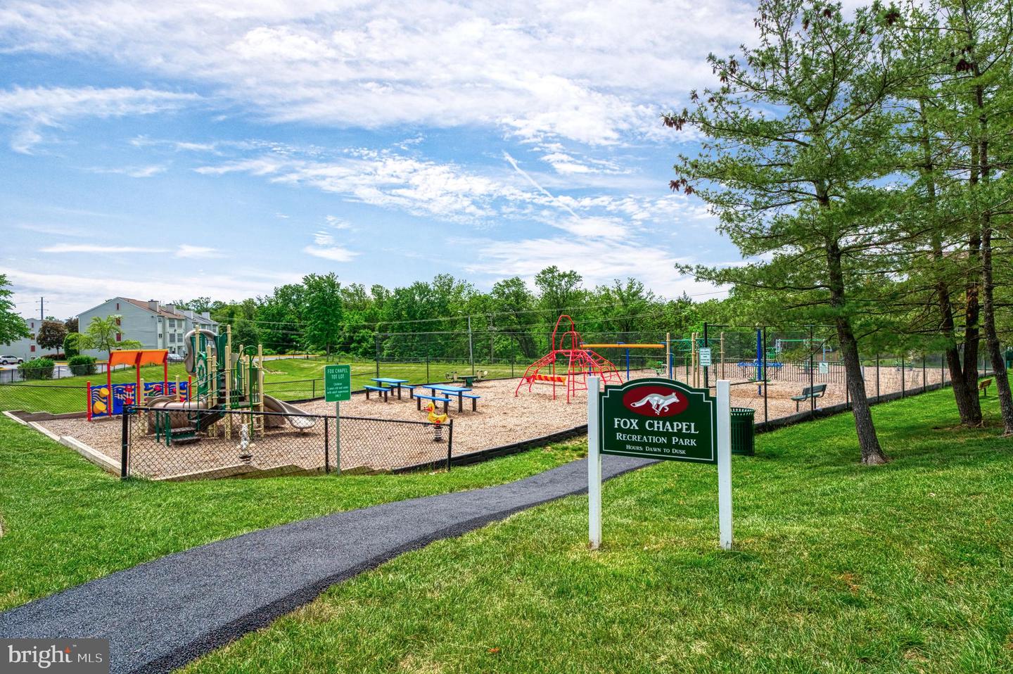 129 FORT EVANS RD SE #C, LEESBURG, Virginia 20175, 2 Bedrooms Bedrooms, ,2 BathroomsBathrooms,Residential,For sale,129 FORT EVANS RD SE #C,VALO2114838 MLS # VALO2114838