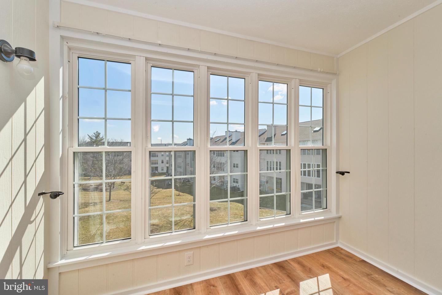 129 FORT EVANS RD SE #C, LEESBURG, Virginia 20175, 2 Bedrooms Bedrooms, ,2 BathroomsBathrooms,Residential,For sale,129 FORT EVANS RD SE #C,VALO2114838 MLS # VALO2114838