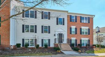 129 FORT EVANS RD SE #C, LEESBURG, Virginia 20175, 2 Bedrooms Bedrooms, ,2 BathroomsBathrooms,Residential,For sale,129 FORT EVANS RD SE #C,VALO2114838 MLS # VALO2114838