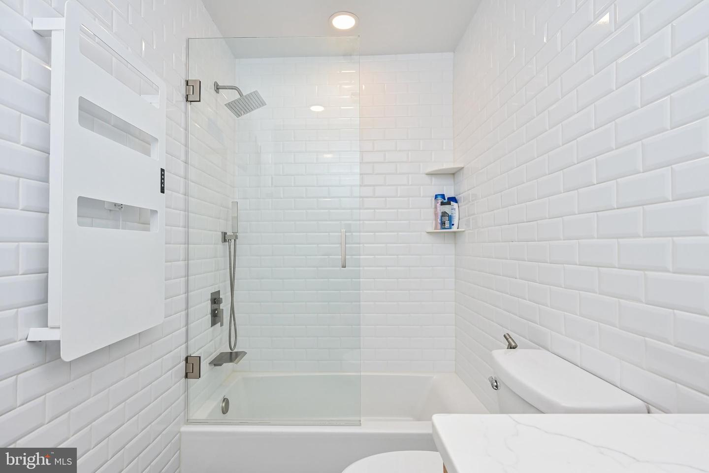 6210 LOCH RAVEN DR, MCLEAN, Virginia 22101, 4 Bedrooms Bedrooms, ,3 BathroomsBathrooms,Residential,For sale,6210 LOCH RAVEN DR,VAFX2287958 MLS # VAFX2287958