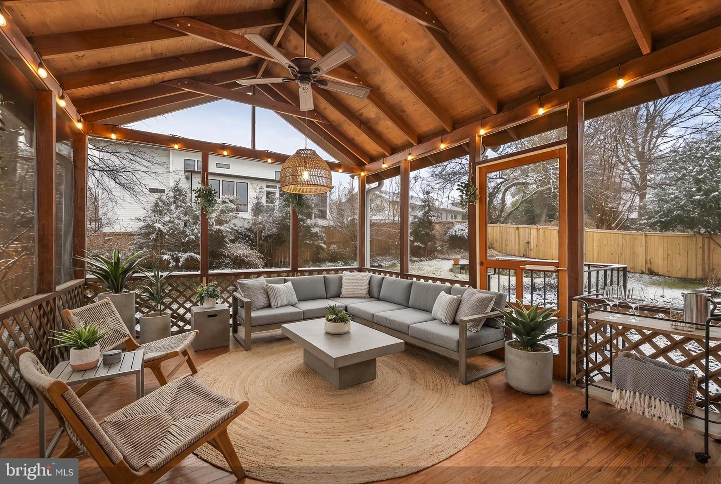 6210 LOCH RAVEN DR, MCLEAN, Virginia 22101, 4 Bedrooms Bedrooms, ,3 BathroomsBathrooms,Residential,For sale,6210 LOCH RAVEN DR,VAFX2287958 MLS # VAFX2287958