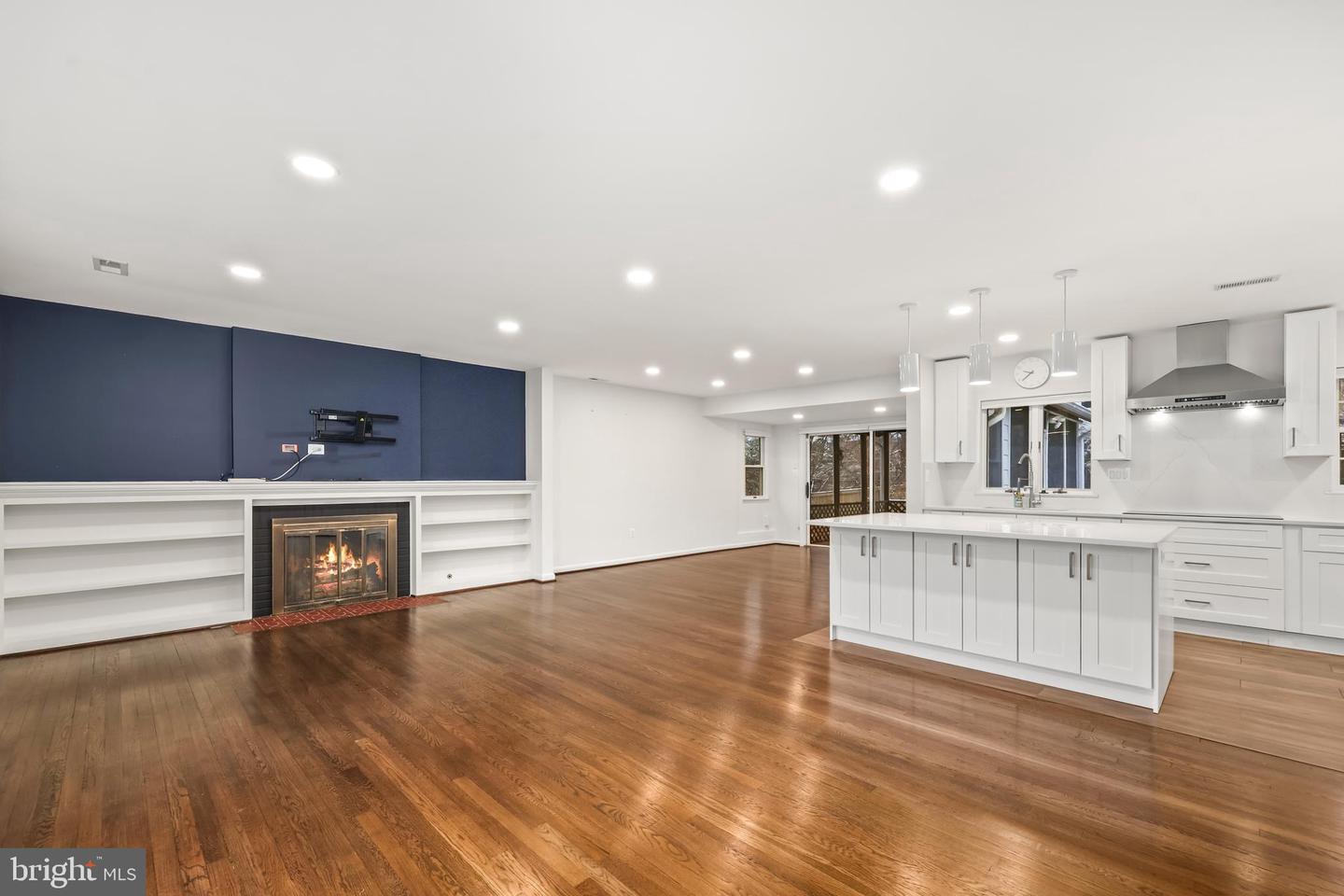 6210 LOCH RAVEN DR, MCLEAN, Virginia 22101, 4 Bedrooms Bedrooms, ,3 BathroomsBathrooms,Residential,For sale,6210 LOCH RAVEN DR,VAFX2287958 MLS # VAFX2287958