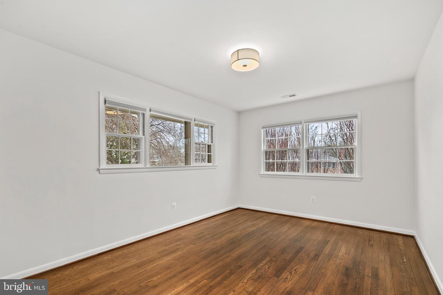 6210 LOCH RAVEN DR, MCLEAN, Virginia 22101, 4 Bedrooms Bedrooms, ,3 BathroomsBathrooms,Residential,For sale,6210 LOCH RAVEN DR,VAFX2287958 MLS # VAFX2287958