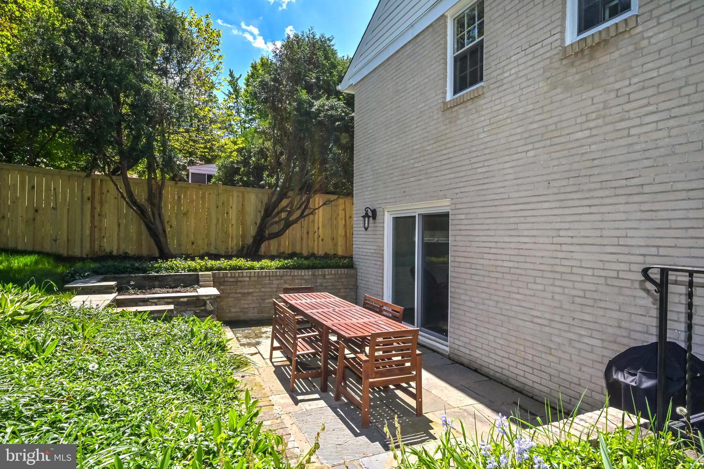 6210 LOCH RAVEN DR, MCLEAN, Virginia 22101, 4 Bedrooms Bedrooms, ,3 BathroomsBathrooms,Residential,For sale,6210 LOCH RAVEN DR,VAFX2287958 MLS # VAFX2287958