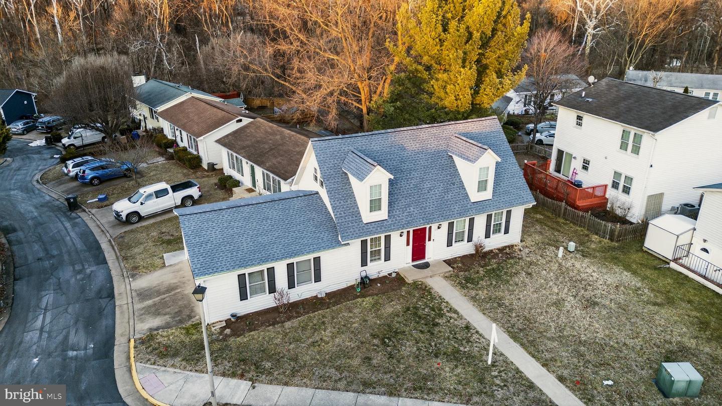 115 OAK VIEW DR SE, LEESBURG, Virginia 20175, 3 Bedrooms Bedrooms, ,2 BathroomsBathrooms,Residential,For sale,115 OAK VIEW DR SE,VALO2114874 MLS # VALO2114874