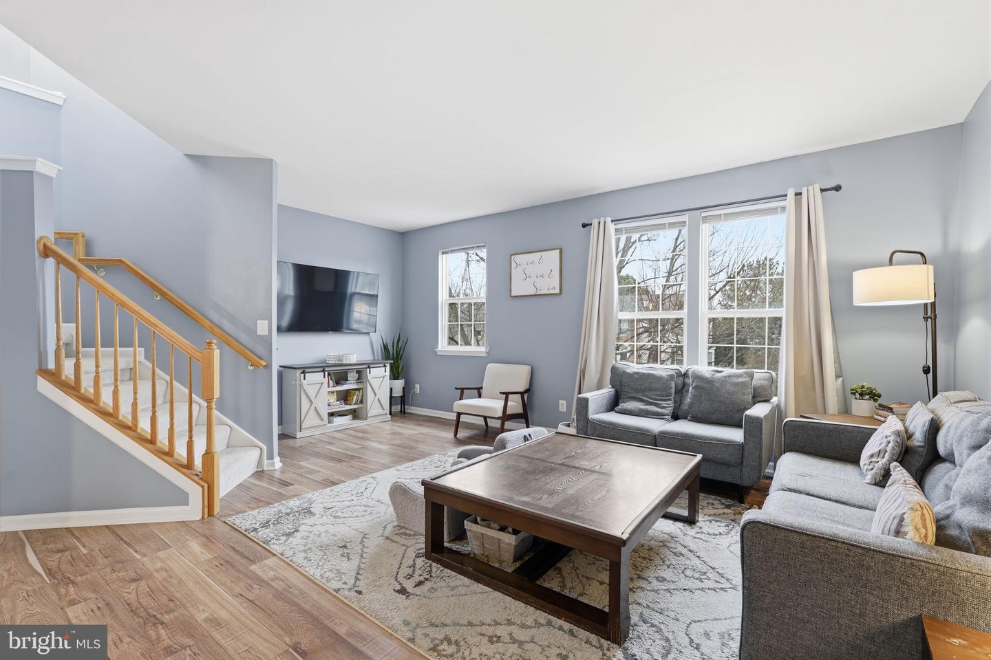 6992 MANAHOAC PL, GAINESVILLE, Virginia 20155, 3 Bedrooms Bedrooms, ,2 BathroomsBathrooms,Residential,For sale,6992 MANAHOAC PL,VAPW2111490 MLS # VAPW2111490