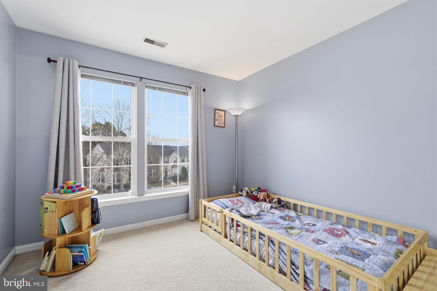 6992 MANAHOAC PL, GAINESVILLE, Virginia 20155, 3 Bedrooms Bedrooms, ,2 BathroomsBathrooms,Residential,For sale,6992 MANAHOAC PL,VAPW2111490 MLS # VAPW2111490