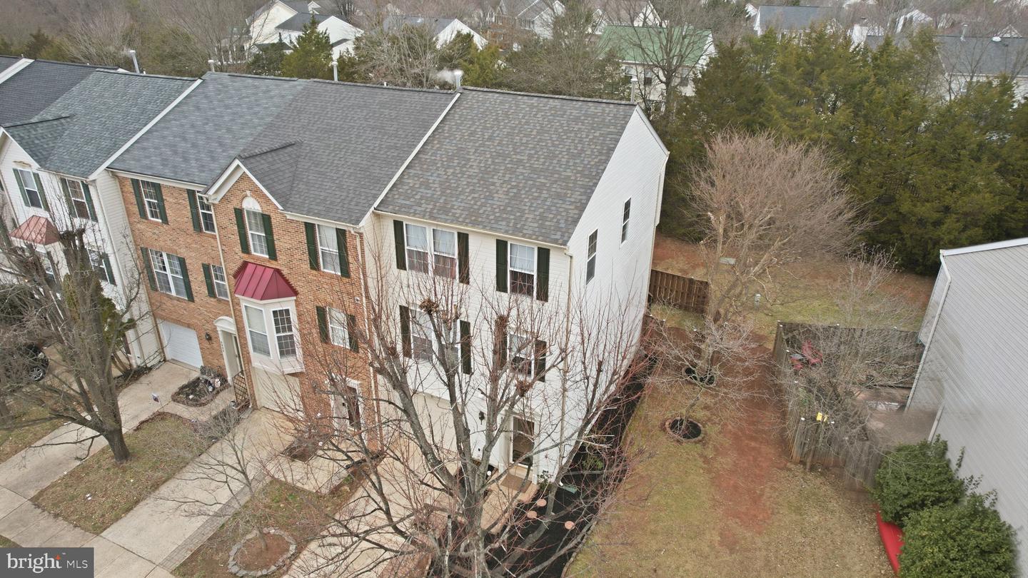 6992 MANAHOAC PL, GAINESVILLE, Virginia 20155, 3 Bedrooms Bedrooms, ,2 BathroomsBathrooms,Residential,For sale,6992 MANAHOAC PL,VAPW2111490 MLS # VAPW2111490