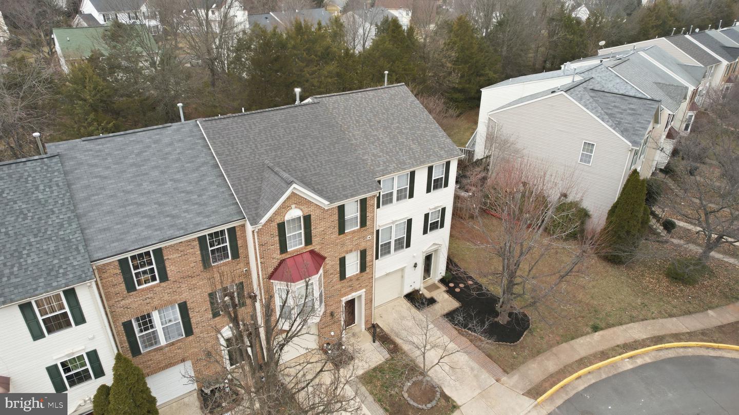 6992 MANAHOAC PL, GAINESVILLE, Virginia 20155, 3 Bedrooms Bedrooms, ,2 BathroomsBathrooms,Residential,For sale,6992 MANAHOAC PL,VAPW2111490 MLS # VAPW2111490