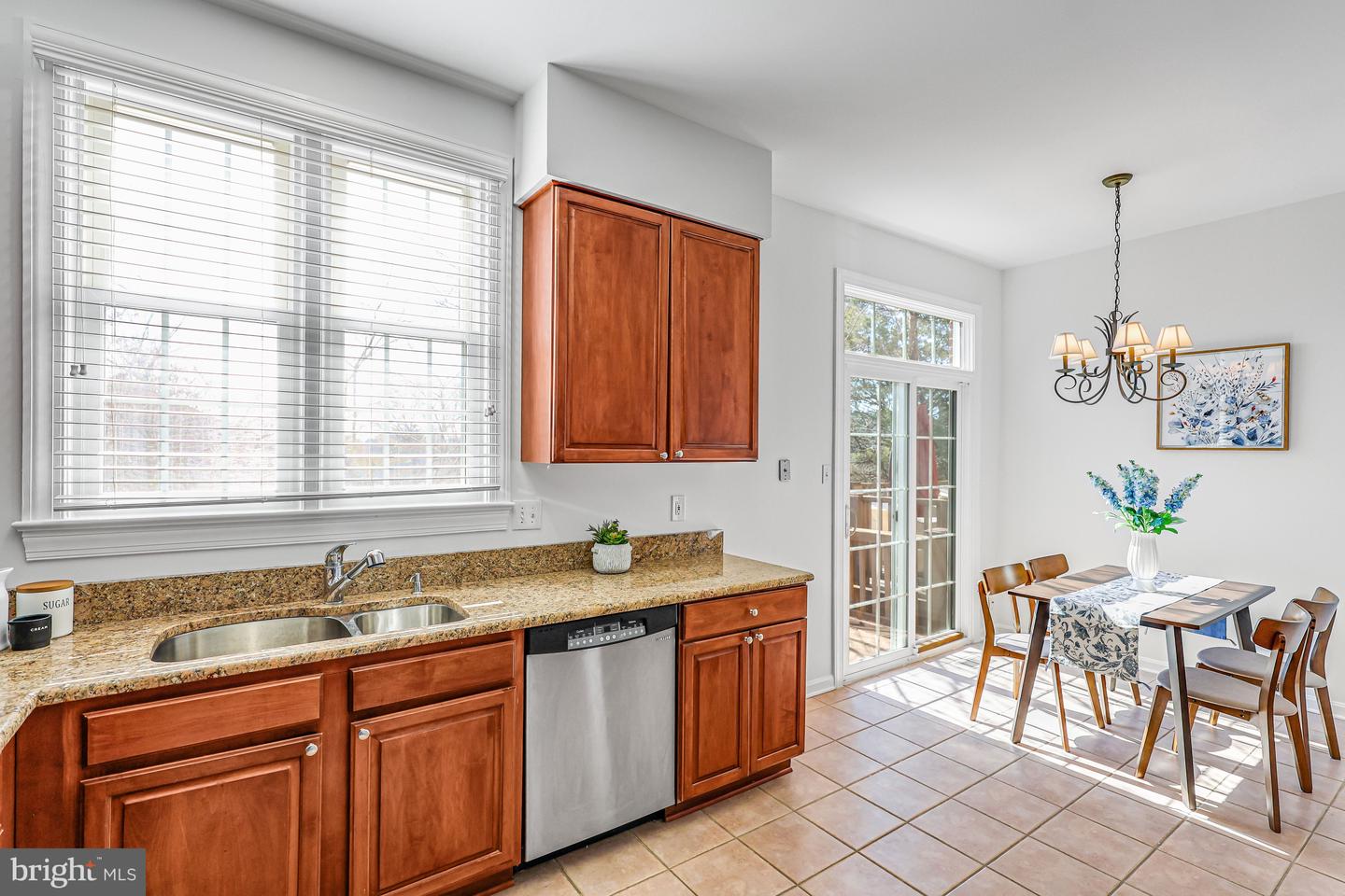 6241 CLARA EDWARD TER, ALEXANDRIA, Virginia 22310, 2 Bedrooms Bedrooms, ,2 BathroomsBathrooms,Residential,For sale,6241 CLARA EDWARD TER,VAFX2288198 MLS # VAFX2288198