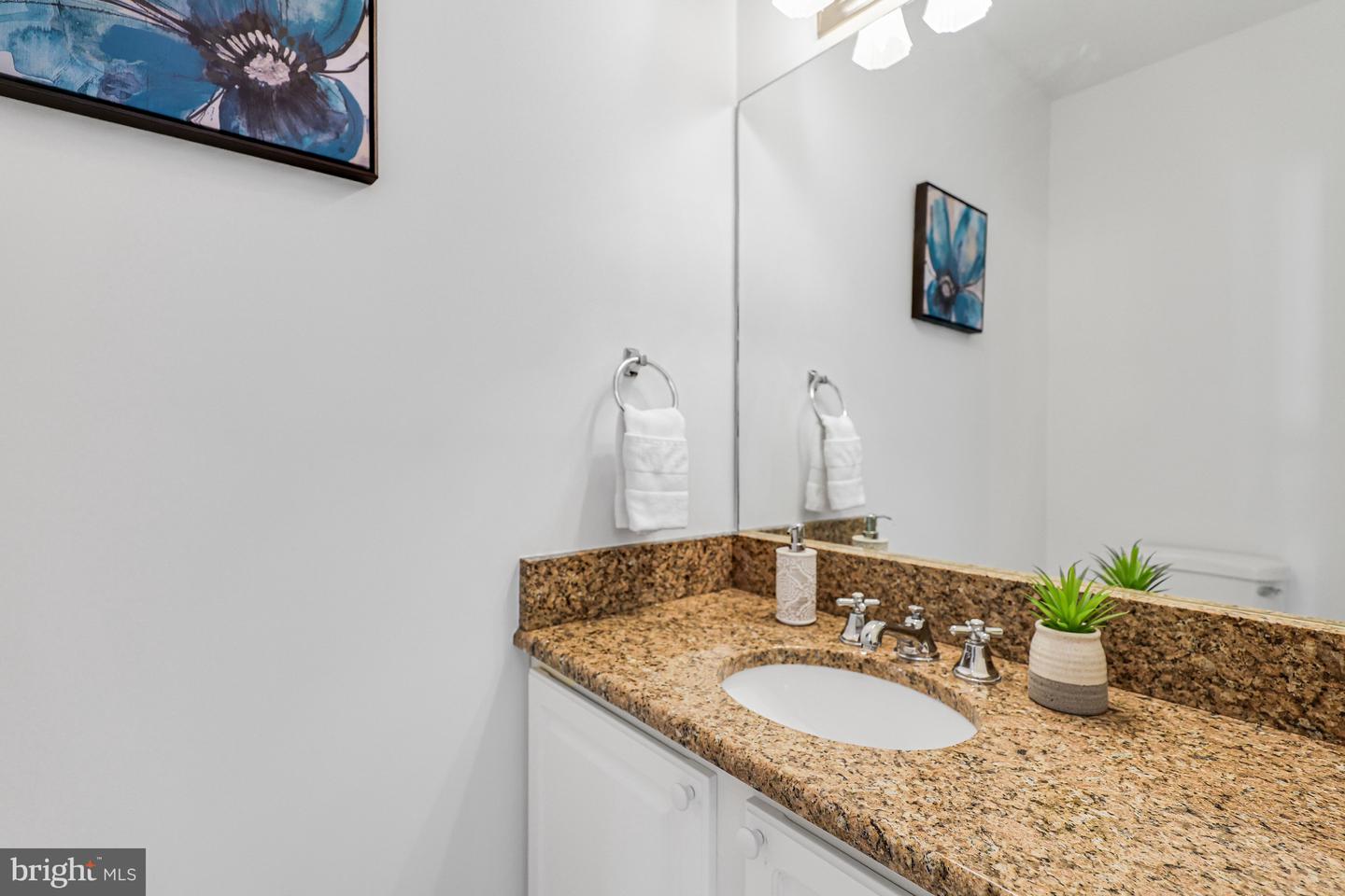 6241 CLARA EDWARD TER, ALEXANDRIA, Virginia 22310, 2 Bedrooms Bedrooms, ,2 BathroomsBathrooms,Residential,For sale,6241 CLARA EDWARD TER,VAFX2288198 MLS # VAFX2288198