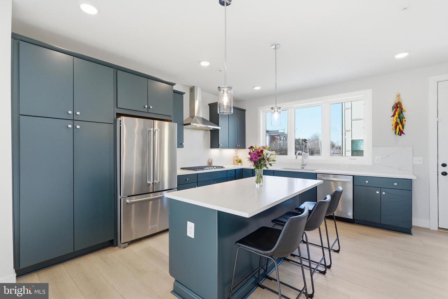 4901 EISENHOWER AVE, ALEXANDRIA, Virginia 22304, 3 Bedrooms Bedrooms, ,3 BathroomsBathrooms,Residential,For sale,4901 EISENHOWER AVE,VAAX2053736 MLS # VAAX2053736