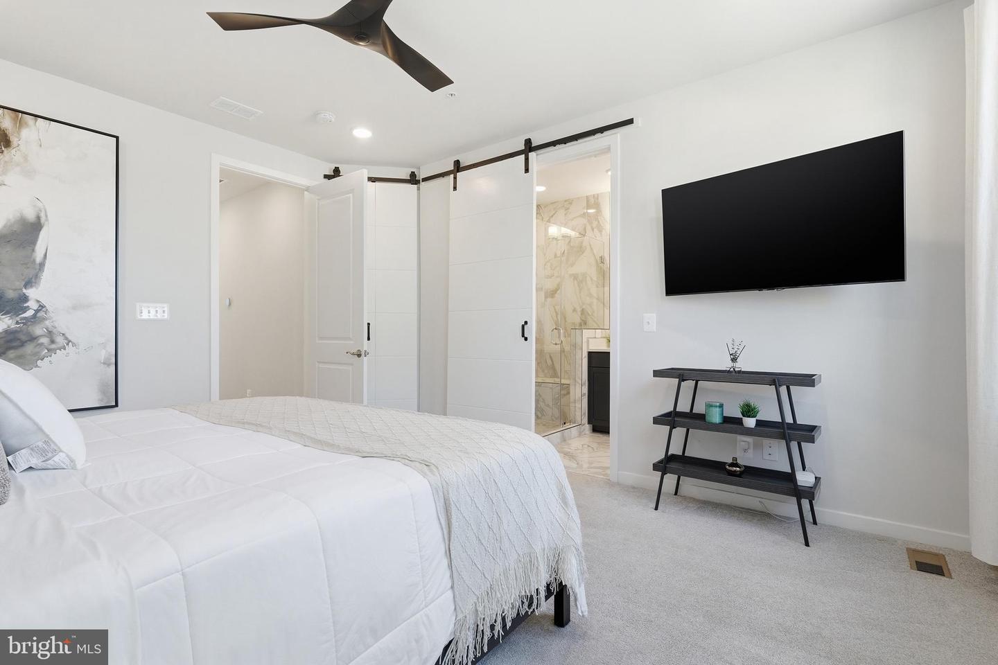 4901 EISENHOWER AVE, ALEXANDRIA, Virginia 22304, 3 Bedrooms Bedrooms, ,3 BathroomsBathrooms,Residential,For sale,4901 EISENHOWER AVE,VAAX2053736 MLS # VAAX2053736