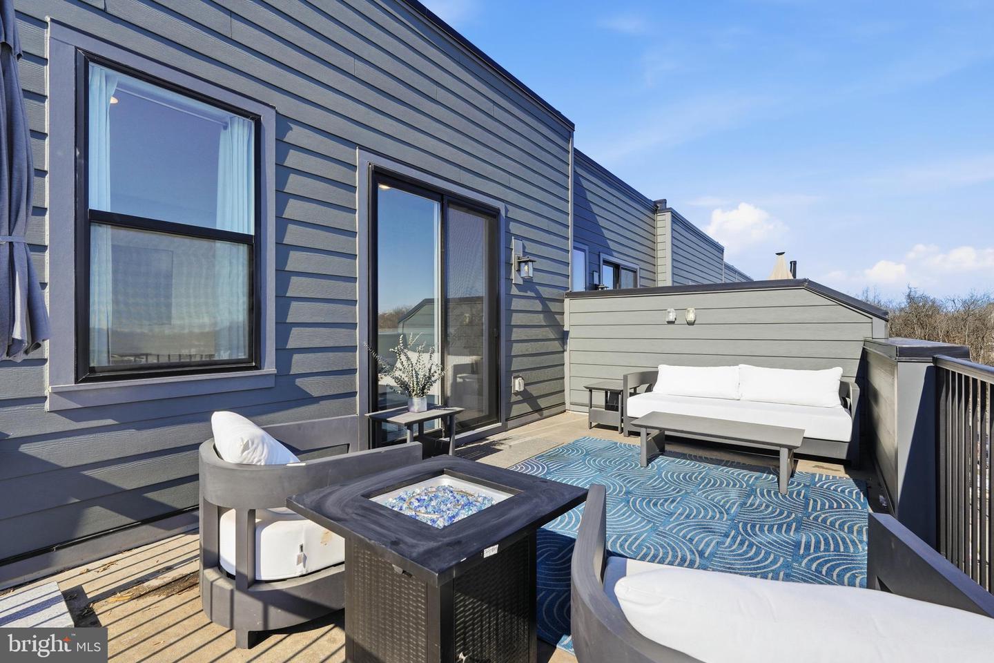 4901 EISENHOWER AVE, ALEXANDRIA, Virginia 22304, 3 Bedrooms Bedrooms, ,3 BathroomsBathrooms,Residential,For sale,4901 EISENHOWER AVE,VAAX2053736 MLS # VAAX2053736