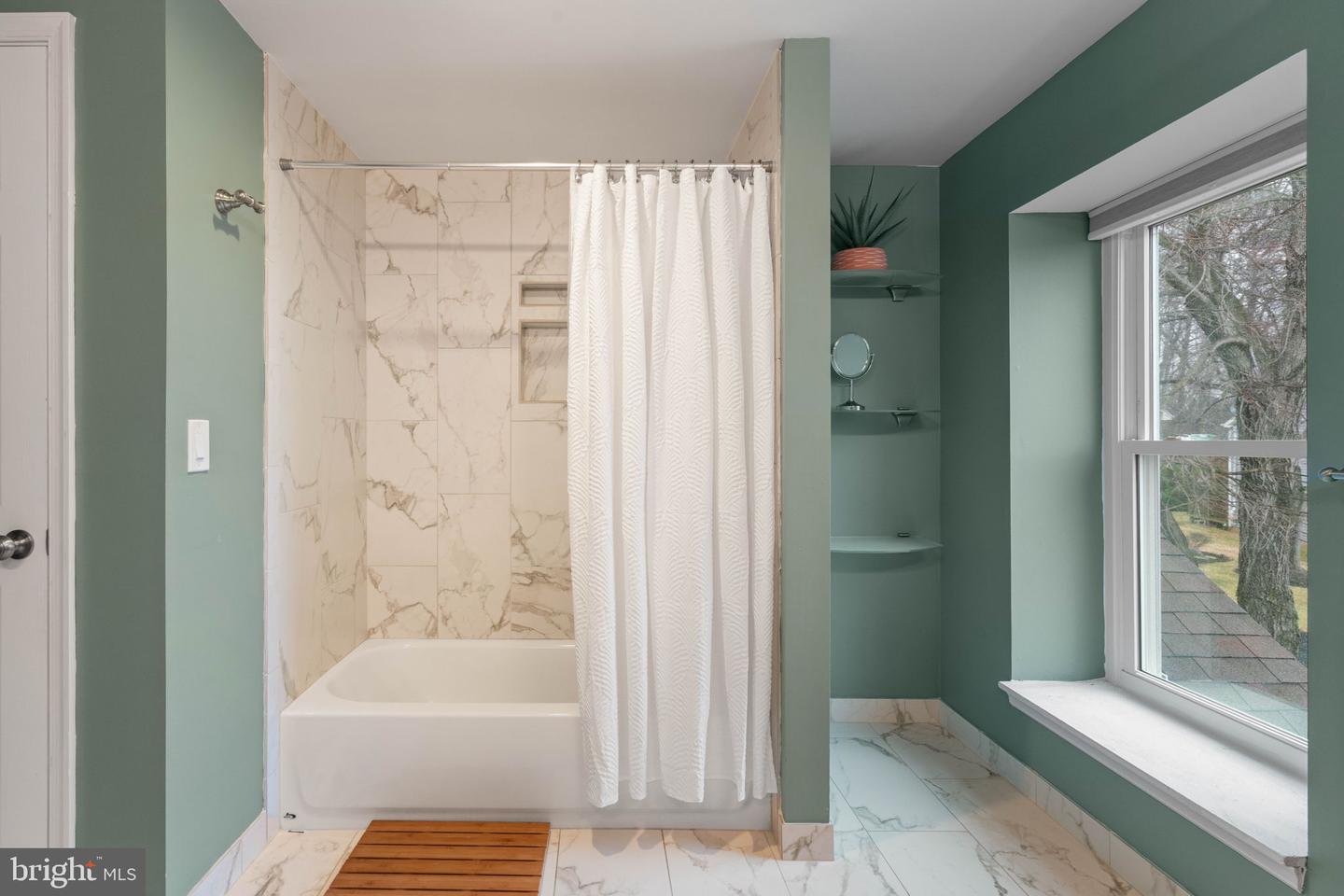 3706 SUMTER CT, FAIRFAX, Virginia 22033, 4 Bedrooms Bedrooms, ,3 BathroomsBathrooms,Residential,For sale,3706 SUMTER CT,VAFX2288712 MLS # VAFX2288712