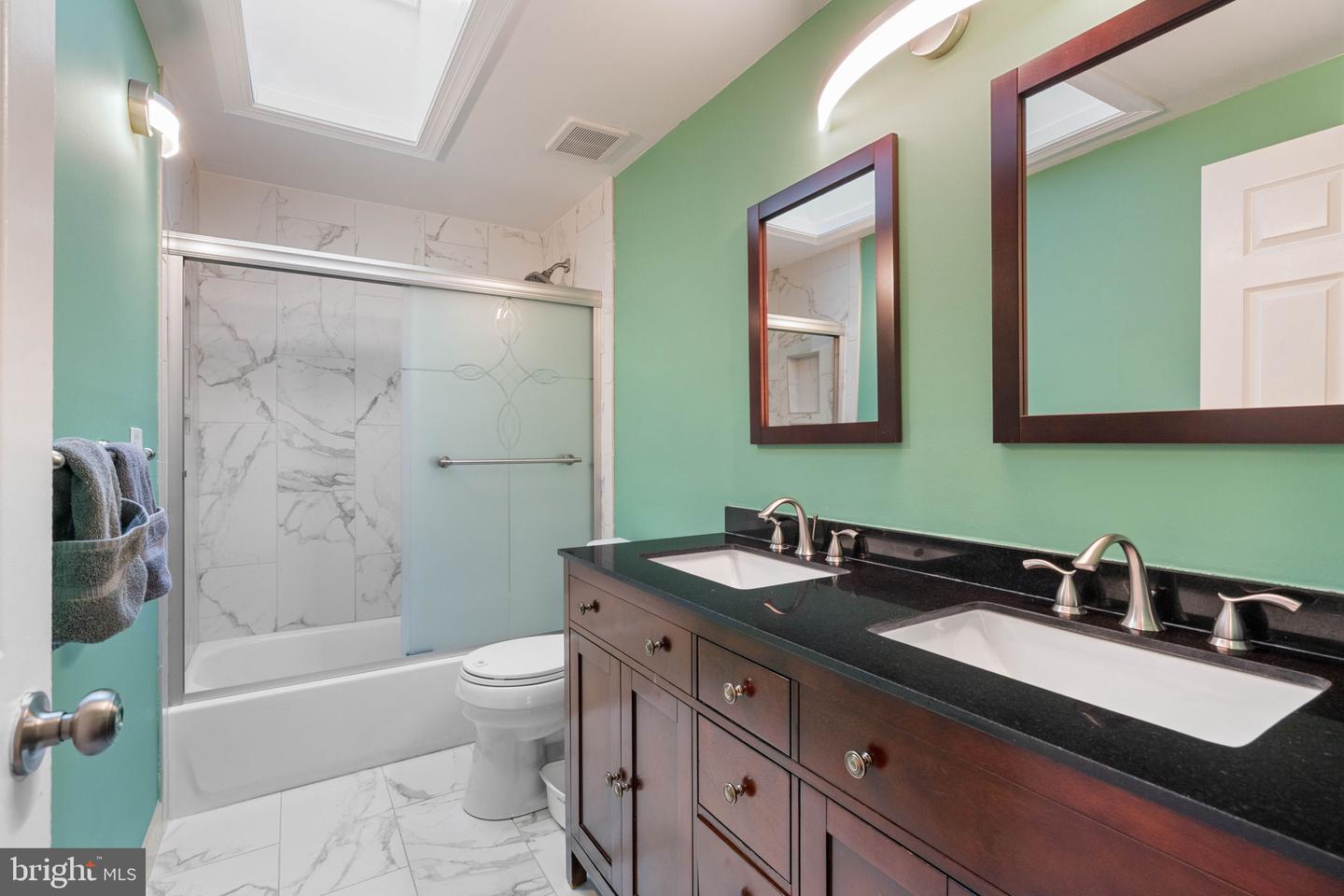 3706 SUMTER CT, FAIRFAX, Virginia 22033, 4 Bedrooms Bedrooms, ,3 BathroomsBathrooms,Residential,For sale,3706 SUMTER CT,VAFX2288712 MLS # VAFX2288712