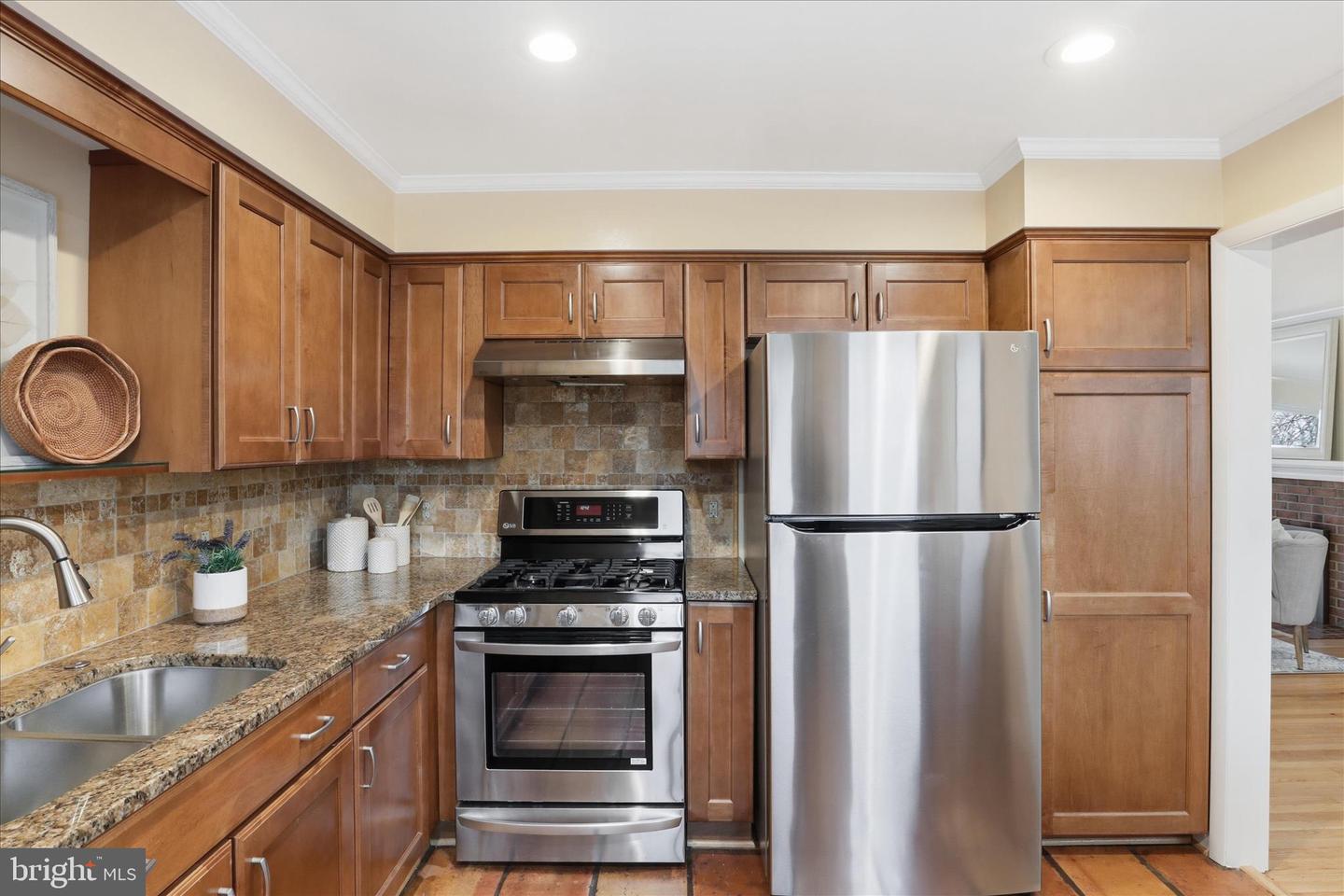 7921 ELLET RD, SPRINGFIELD, Virginia 22151, 4 Bedrooms Bedrooms, ,3 BathroomsBathrooms,Residential,For sale,7921 ELLET RD,VAFX2288796 MLS # VAFX2288796