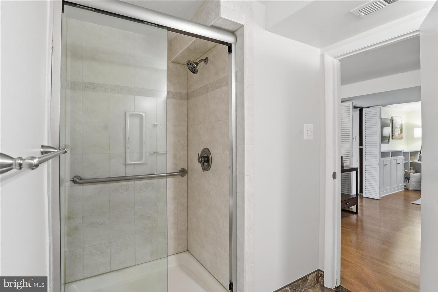 7921 ELLET RD, SPRINGFIELD, Virginia 22151, 4 Bedrooms Bedrooms, ,3 BathroomsBathrooms,Residential,For sale,7921 ELLET RD,VAFX2288796 MLS # VAFX2288796