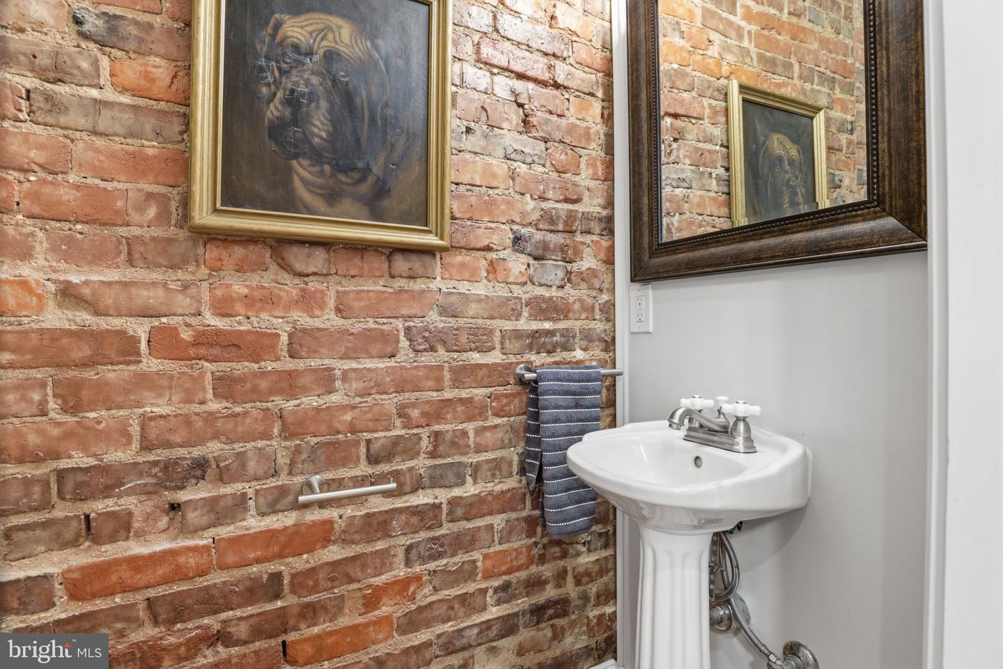 741 KENTUCKY AVE SE, WASHINGTON, District Of Columbia 20003, 3 Bedrooms Bedrooms, ,2 BathroomsBathrooms,Residential,For sale,741 KENTUCKY AVE SE,DCDC2244488 MLS # DCDC2244488