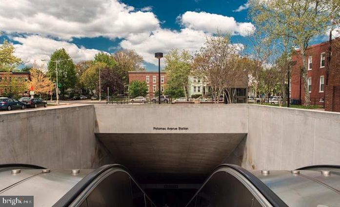 741 KENTUCKY AVE SE, WASHINGTON, District Of Columbia 20003, 3 Bedrooms Bedrooms, ,2 BathroomsBathrooms,Residential,For sale,741 KENTUCKY AVE SE,DCDC2244488 MLS # DCDC2244488