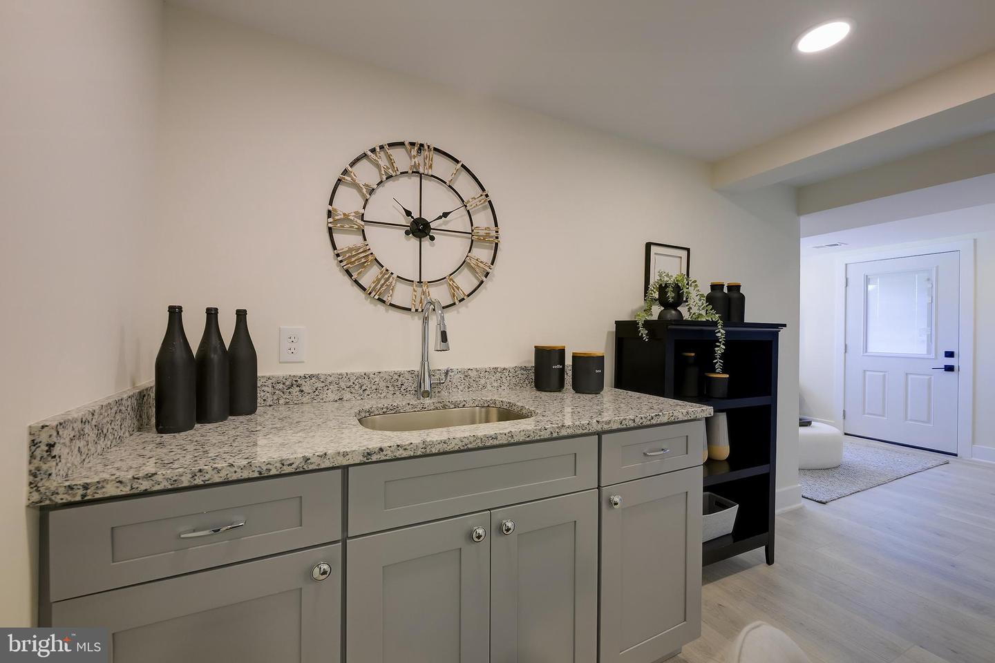 6614 EASTERN AVE NW, WASHINGTON, District Of Columbia 20012, 7 Bedrooms Bedrooms, ,4 BathroomsBathrooms,Residential,For sale,6614 EASTERN AVE NW,DCDC2244506 MLS # DCDC2244506