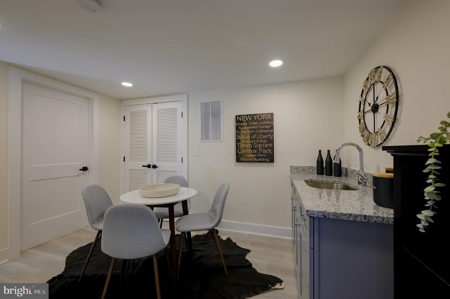 6614 EASTERN AVE NW, WASHINGTON, District Of Columbia 20012, 7 Bedrooms Bedrooms, ,4 BathroomsBathrooms,Residential,For sale,6614 EASTERN AVE NW,DCDC2244506 MLS # DCDC2244506