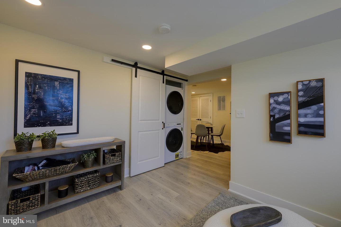 6614 EASTERN AVE NW, WASHINGTON, District Of Columbia 20012, 7 Bedrooms Bedrooms, ,4 BathroomsBathrooms,Residential,For sale,6614 EASTERN AVE NW,DCDC2244506 MLS # DCDC2244506