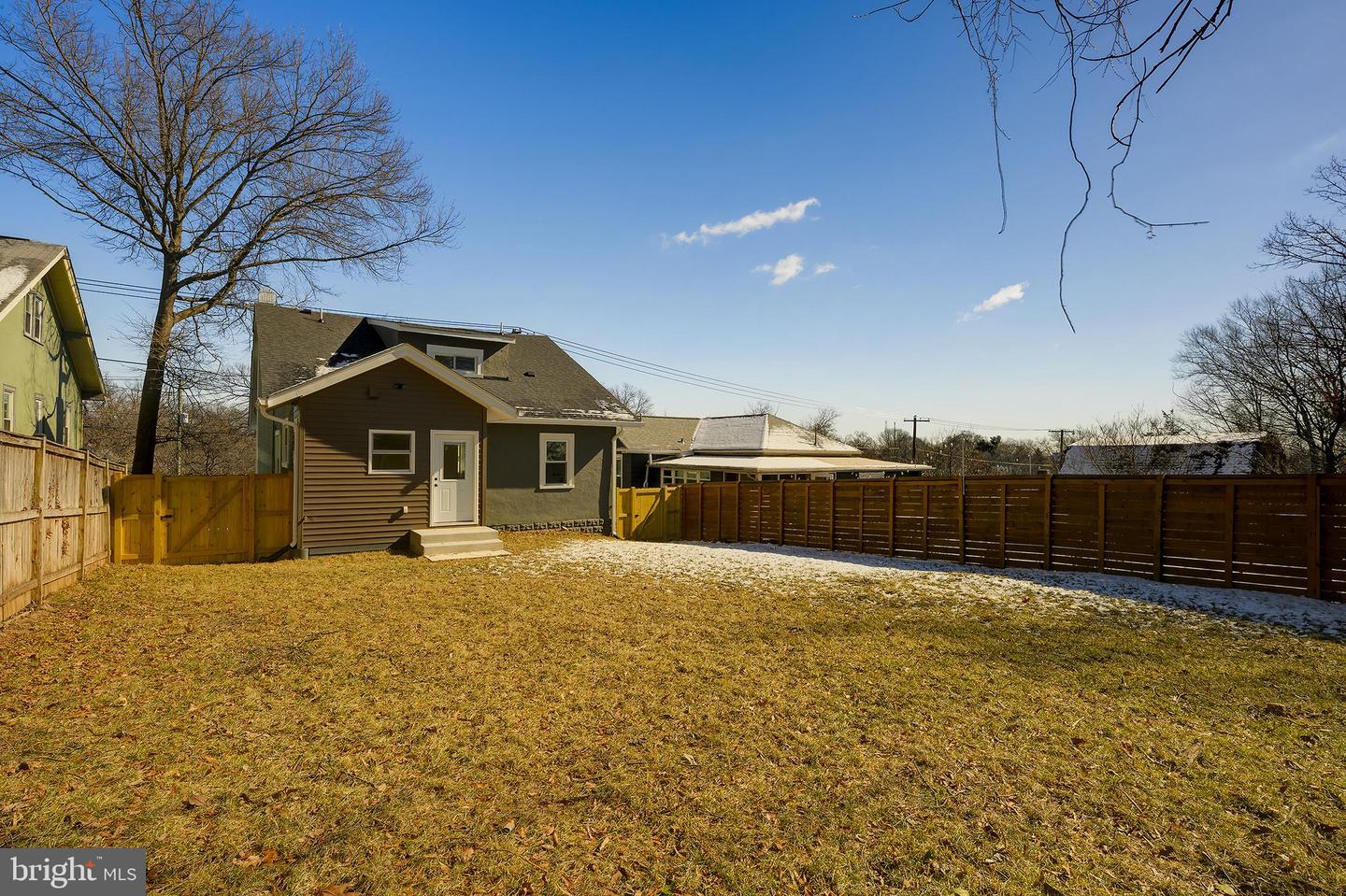 6614 EASTERN AVE NW, WASHINGTON, District Of Columbia 20012, 7 Bedrooms Bedrooms, ,4 BathroomsBathrooms,Residential,For sale,6614 EASTERN AVE NW,DCDC2244506 MLS # DCDC2244506