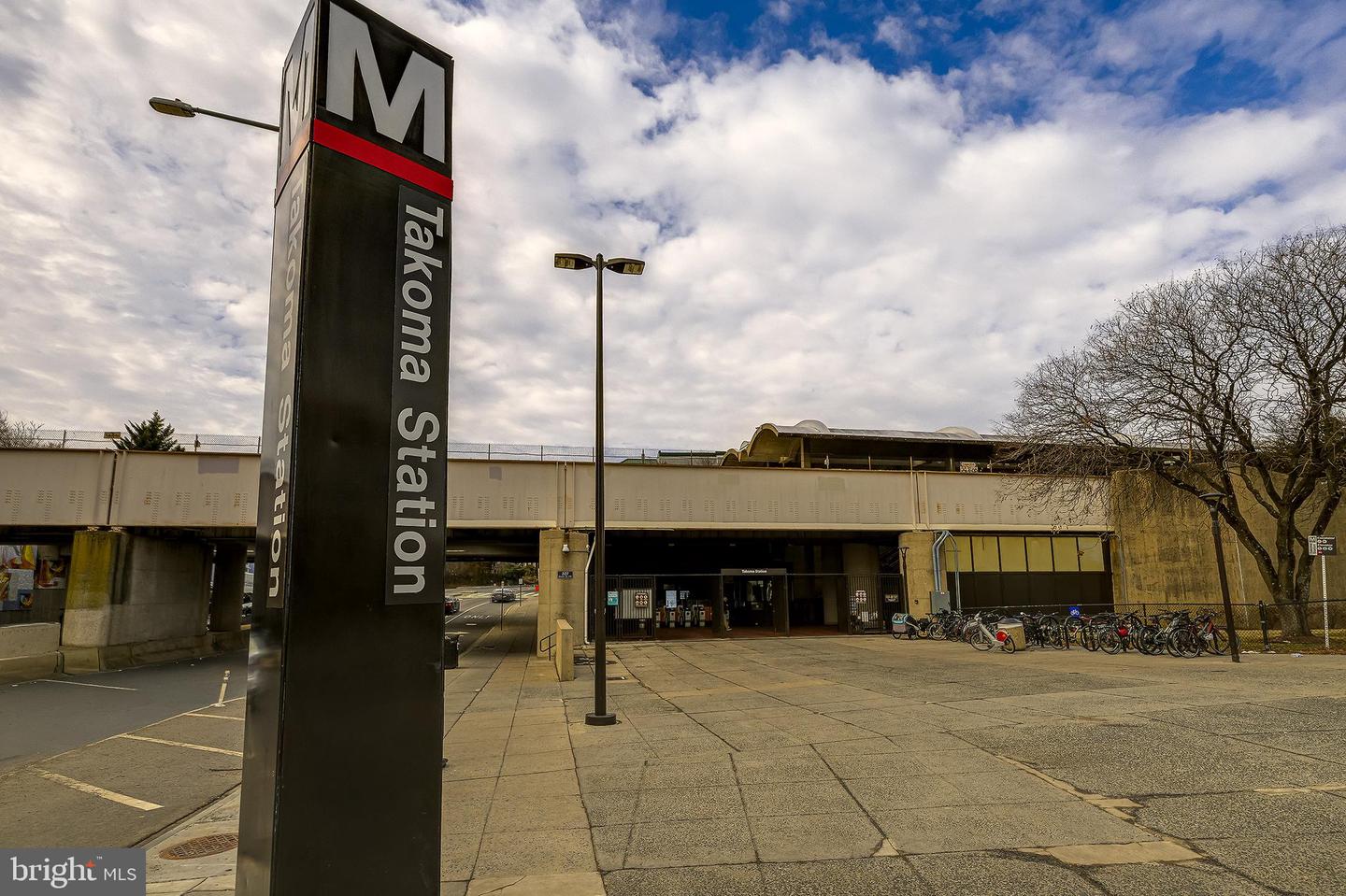 6614 EASTERN AVE NW, WASHINGTON, District Of Columbia 20012, 7 Bedrooms Bedrooms, ,4 BathroomsBathrooms,Residential,For sale,6614 EASTERN AVE NW,DCDC2244506 MLS # DCDC2244506