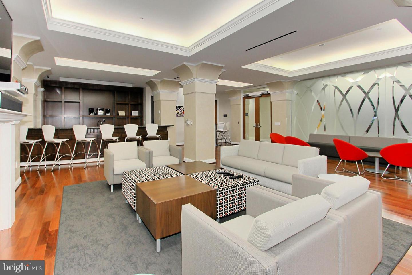 513 W BROAD ST #711, FALLS CHURCH, Virginia 22046, 1 Bedroom Bedrooms, ,1 BathroomBathrooms,Residential,For sale,513 W BROAD ST #711,VAFA2003554 MLS # VAFA2003554