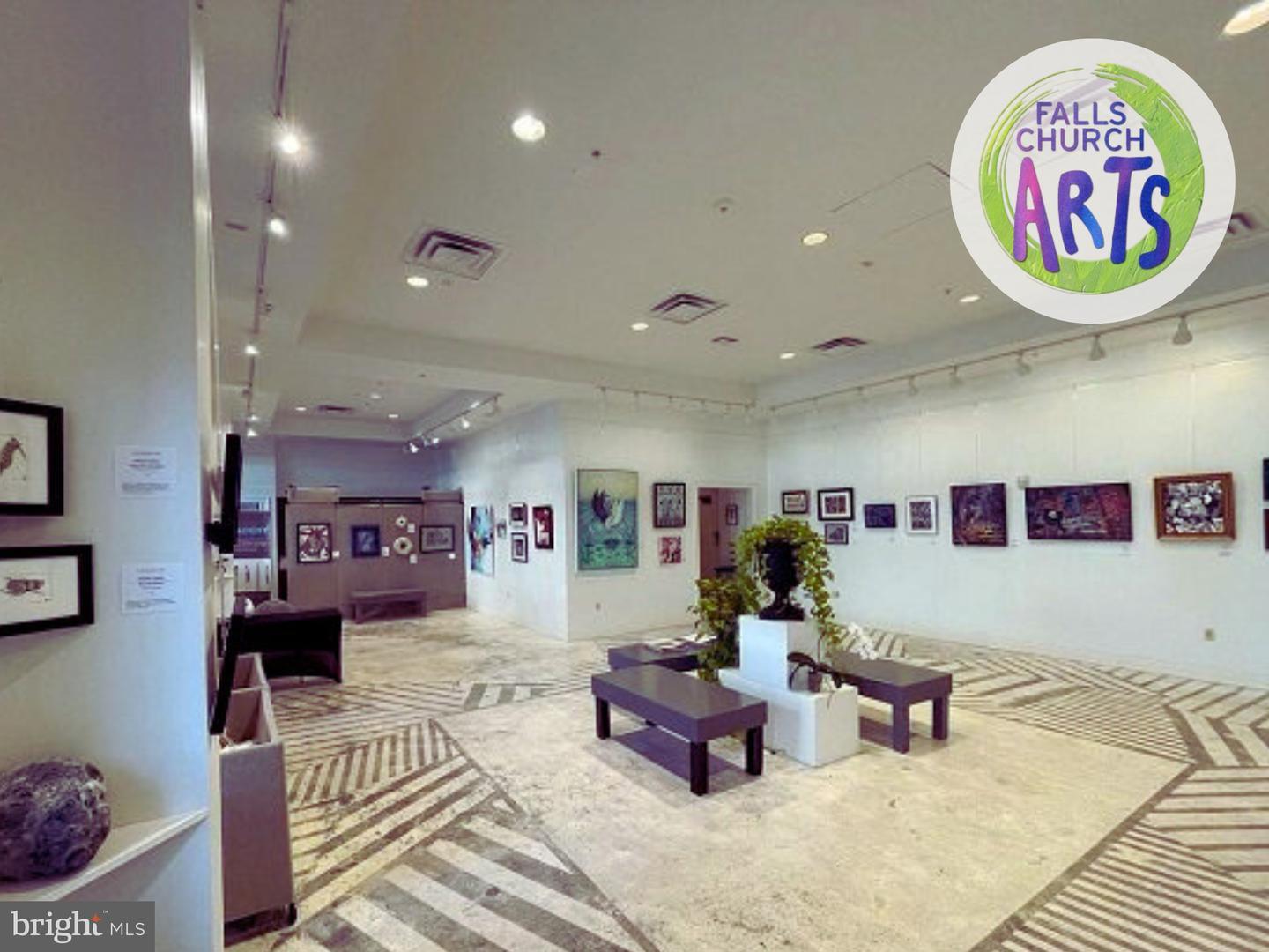 513 W BROAD ST #711, FALLS CHURCH, Virginia 22046, 1 Bedroom Bedrooms, ,1 BathroomBathrooms,Residential,For sale,513 W BROAD ST #711,VAFA2003554 MLS # VAFA2003554