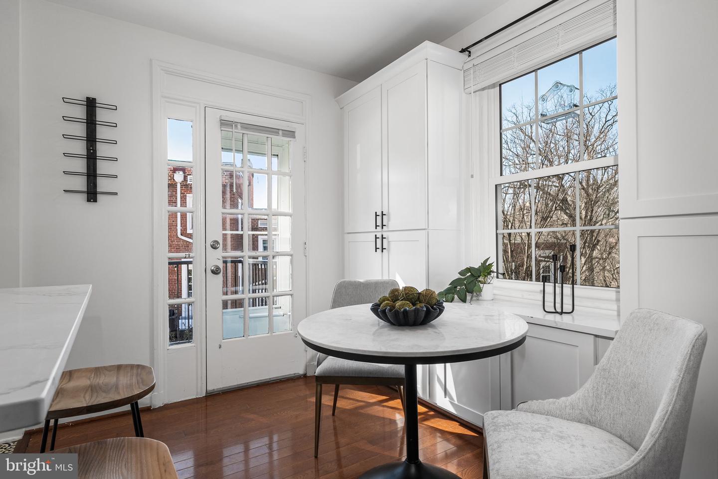 4829 28TH ST S #A, ARLINGTON, Virginia 22206, 2 Bedrooms Bedrooms, ,2 BathroomsBathrooms,Residential,For sale,4829 28TH ST S #A,VAAR2068474 MLS # VAAR2068474