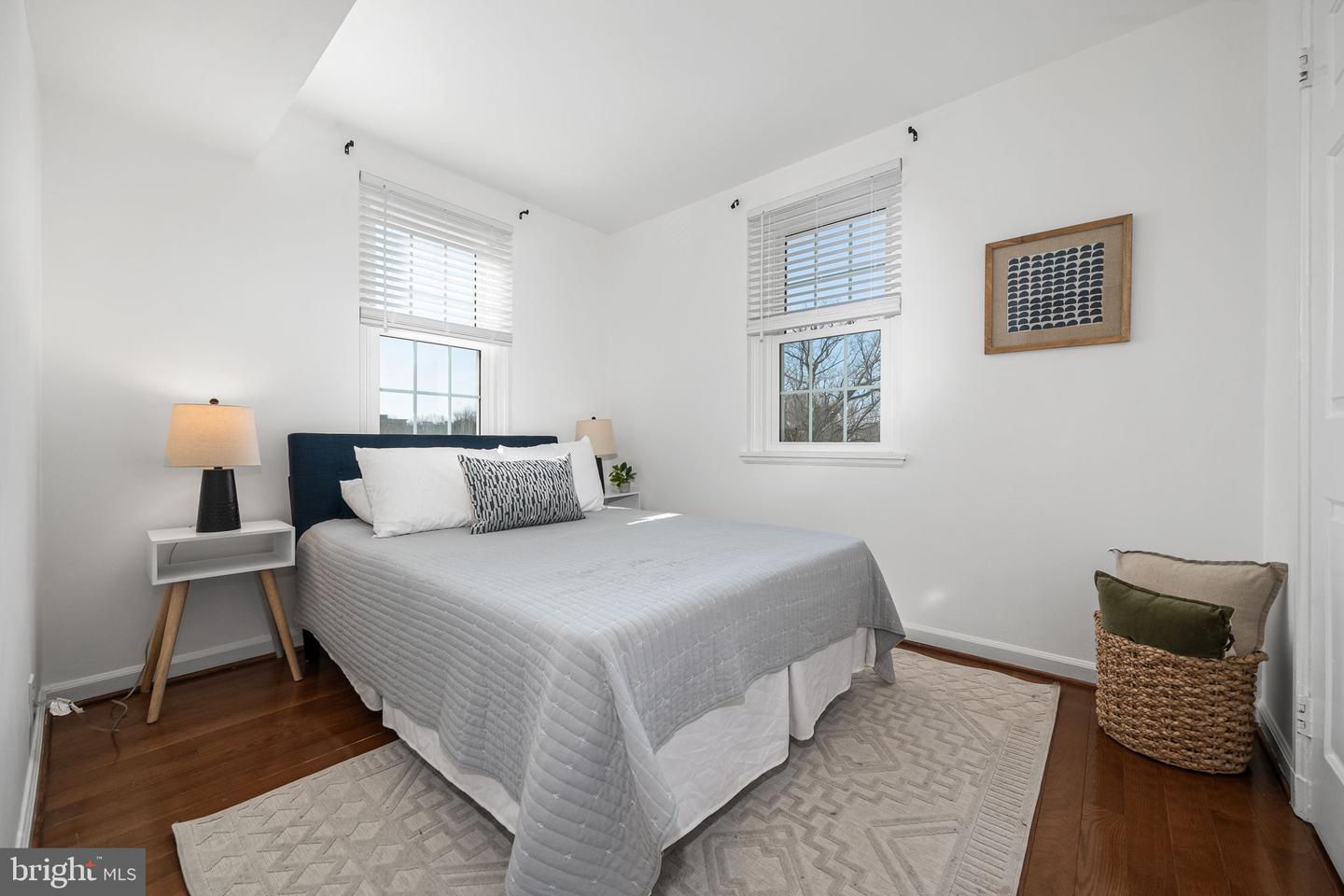 4829 28TH ST S #A, ARLINGTON, Virginia 22206, 2 Bedrooms Bedrooms, ,2 BathroomsBathrooms,Residential,For sale,4829 28TH ST S #A,VAAR2068474 MLS # VAAR2068474