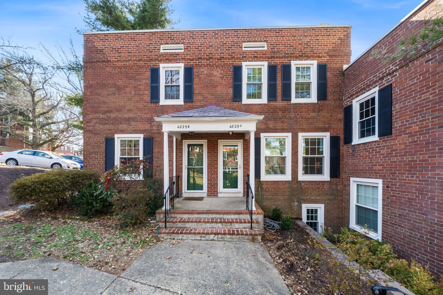 4829 28TH ST S #A, ARLINGTON, Virginia 22206, 2 Bedrooms Bedrooms, ,2 BathroomsBathrooms,Residential,For sale,4829 28TH ST S #A,VAAR2068474 MLS # VAAR2068474