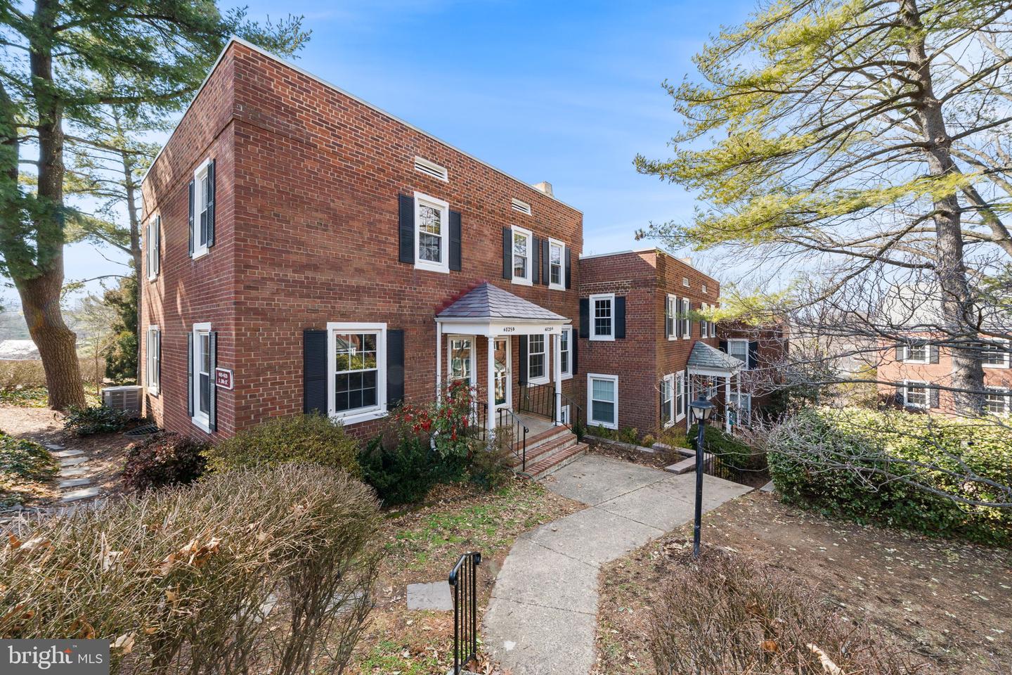 4829 28TH ST S #A, ARLINGTON, Virginia 22206, 2 Bedrooms Bedrooms, ,2 BathroomsBathrooms,Residential,For sale,4829 28TH ST S #A,VAAR2068474 MLS # VAAR2068474