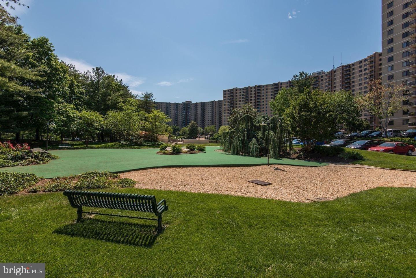 309 YOAKUM PKWY #1604, ALEXANDRIA, Virginia 22304, 2 Bedrooms Bedrooms, 6 Rooms Rooms,2 BathroomsBathrooms,Residential,For sale,309 YOAKUM PKWY #1604,VAAX2053780 MLS # VAAX2053780