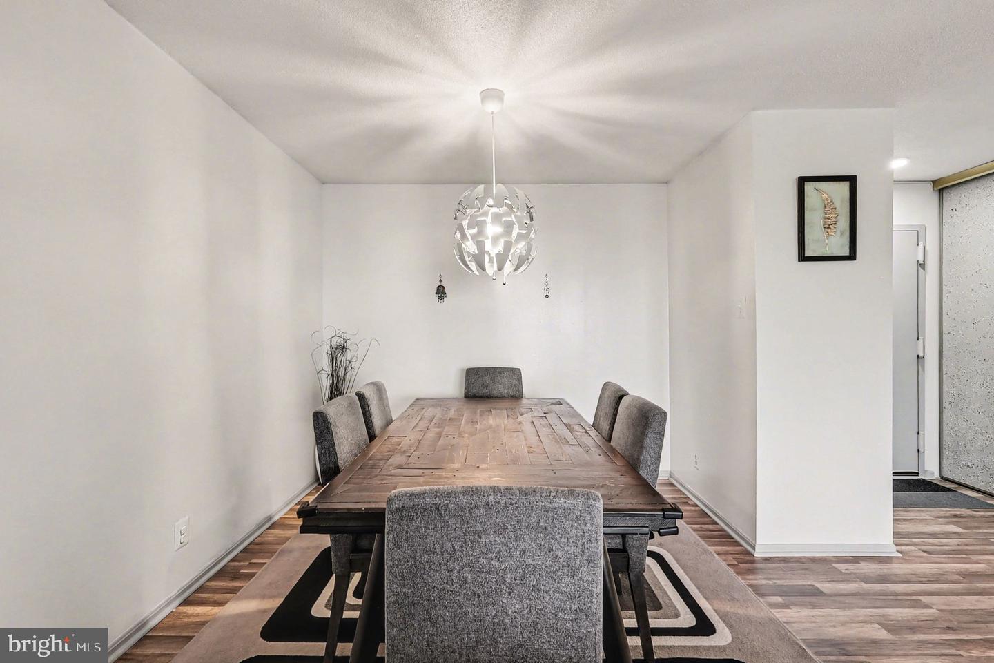 309 YOAKUM PKWY #1604, ALEXANDRIA, Virginia 22304, 2 Bedrooms Bedrooms, 6 Rooms Rooms,2 BathroomsBathrooms,Residential,For sale,309 YOAKUM PKWY #1604,VAAX2053780 MLS # VAAX2053780