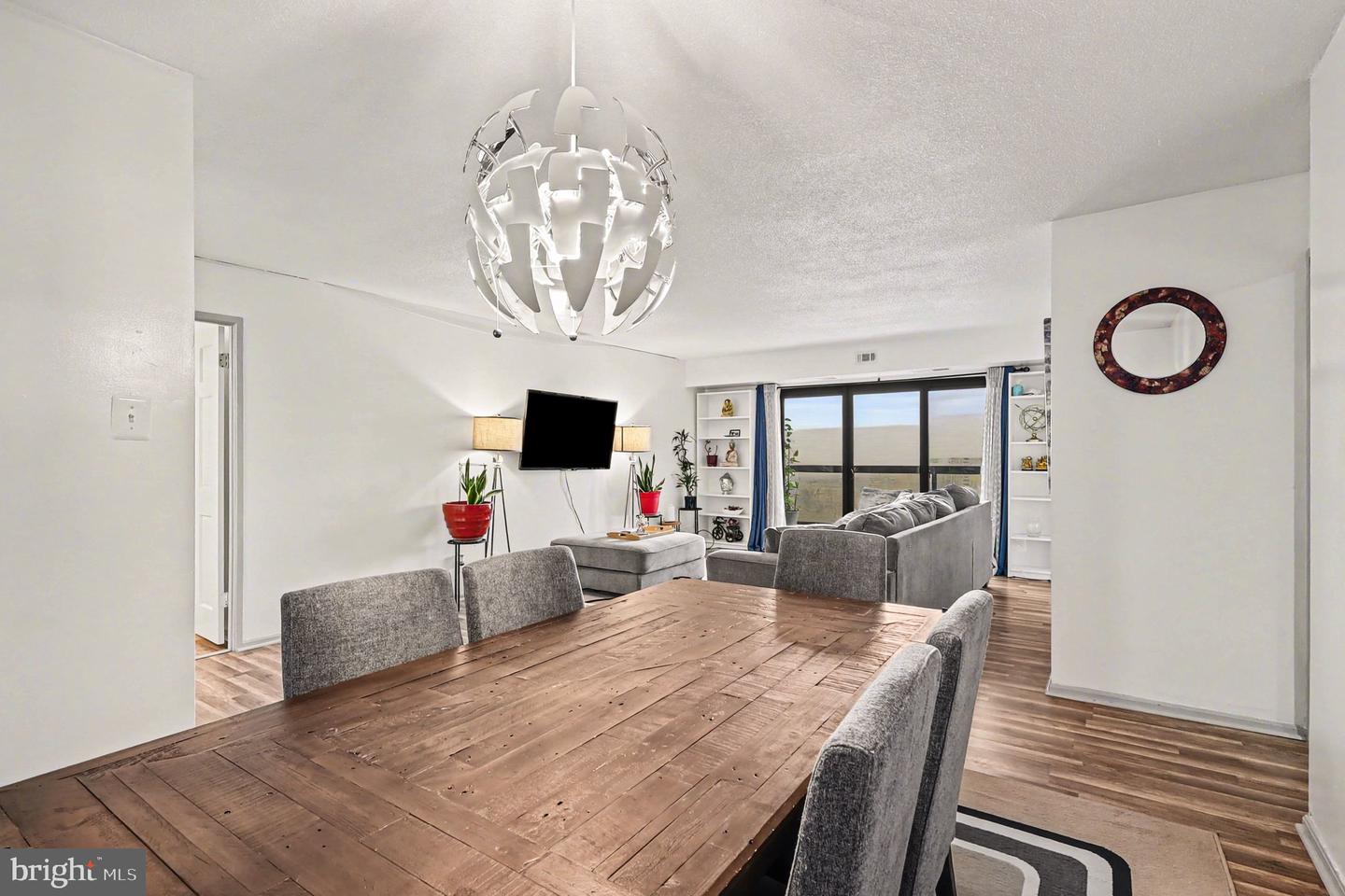 309 YOAKUM PKWY #1604, ALEXANDRIA, Virginia 22304, 2 Bedrooms Bedrooms, 6 Rooms Rooms,2 BathroomsBathrooms,Residential,For sale,309 YOAKUM PKWY #1604,VAAX2053780 MLS # VAAX2053780